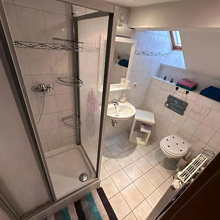 Ruhiges Wohlfuehlzimmer Auf Dem Pferdehof Gut - Mit Kochnische, Wlan & Kostenlosem Parken *
