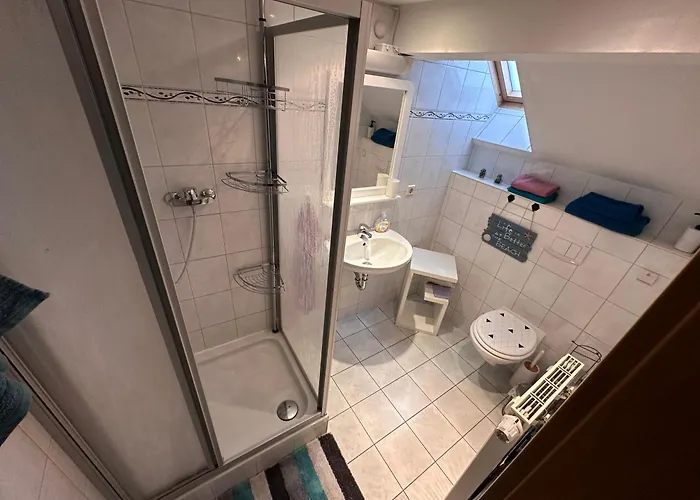 Ruhiges Wohlfuehlzimmer Auf Dem Pferdehof Gut - Mit Kochnische, Wlan & Kostenlosem Parken *